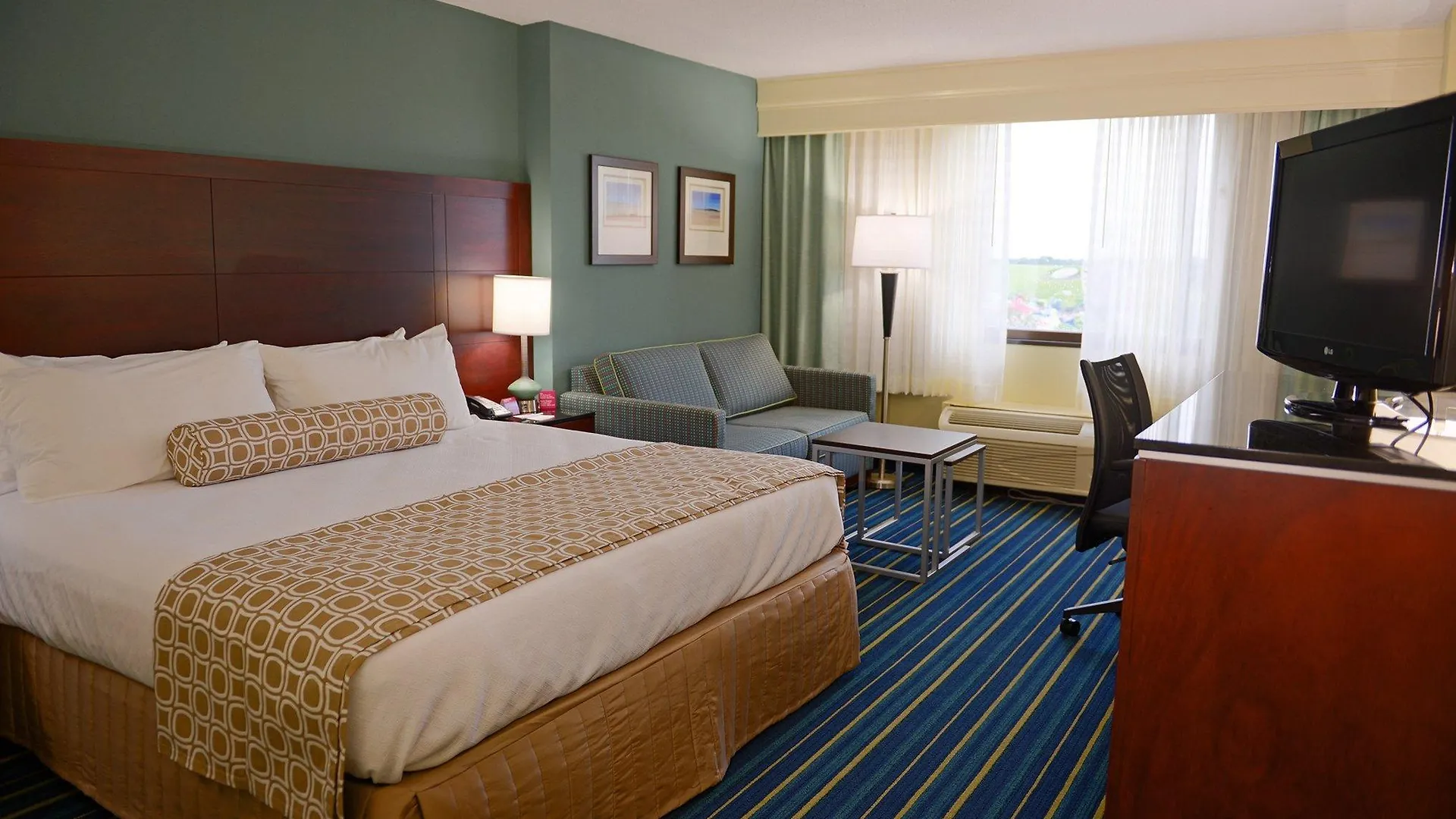 Crowne Plaza Hotel Virginia Beach-Norfolk By Ihg