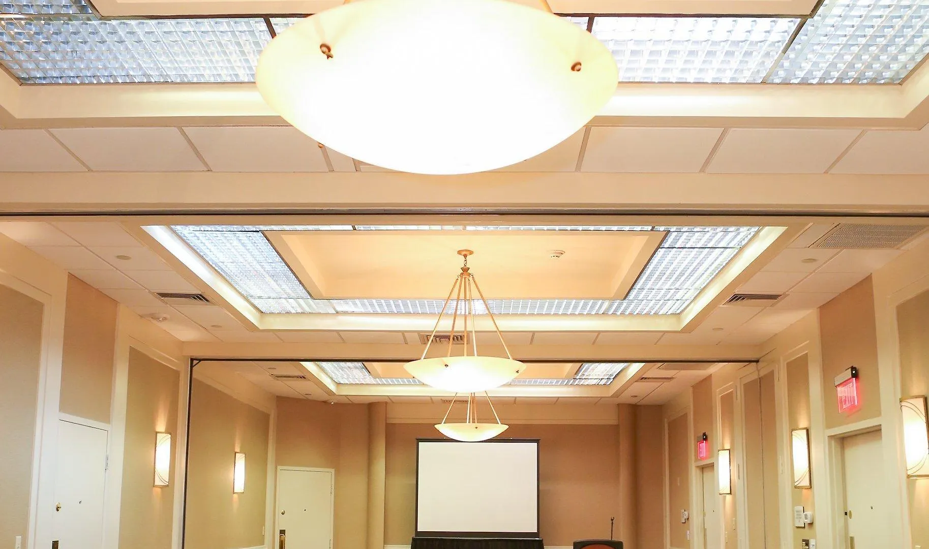 Crowne Plaza Hotel Virginia Beach-Norfolk By Ihg
