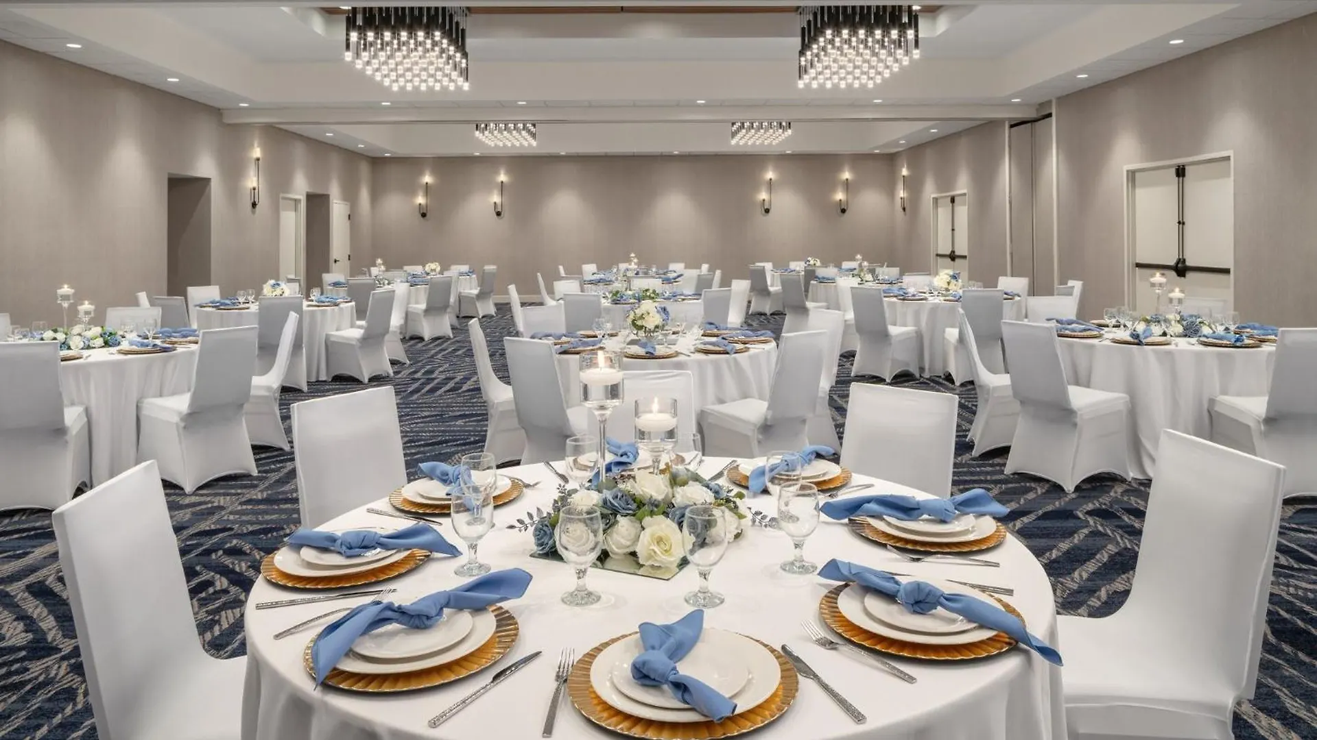 Crowne Plaza Hotel Virginia Beach-Norfolk By Ihg